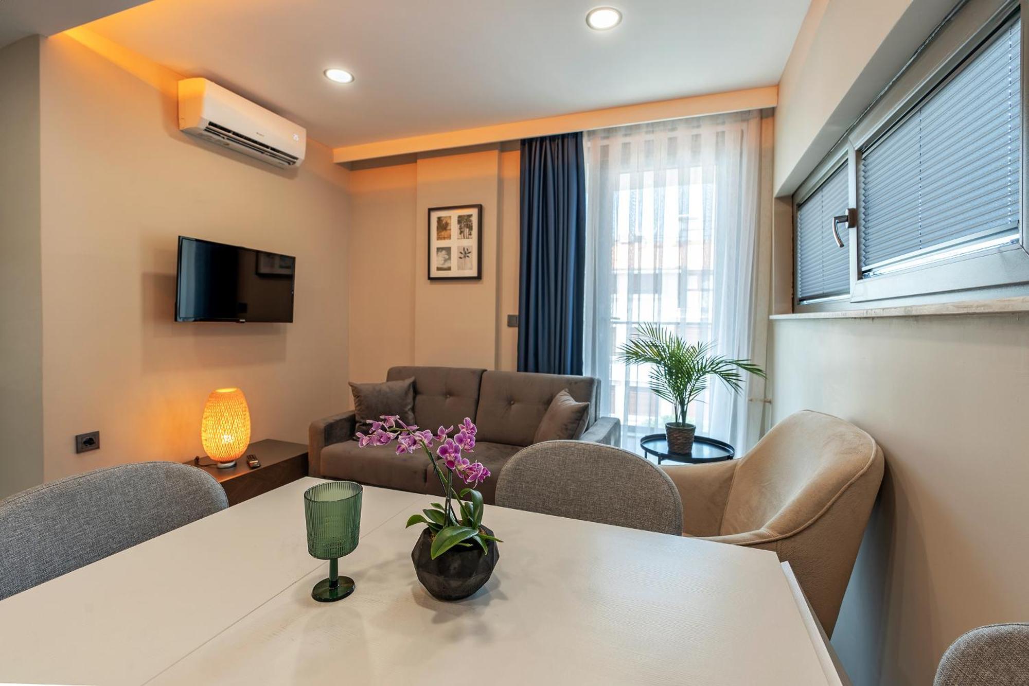 אנטליה Doqu Suites Hotel מראה חיצוני תמונה
