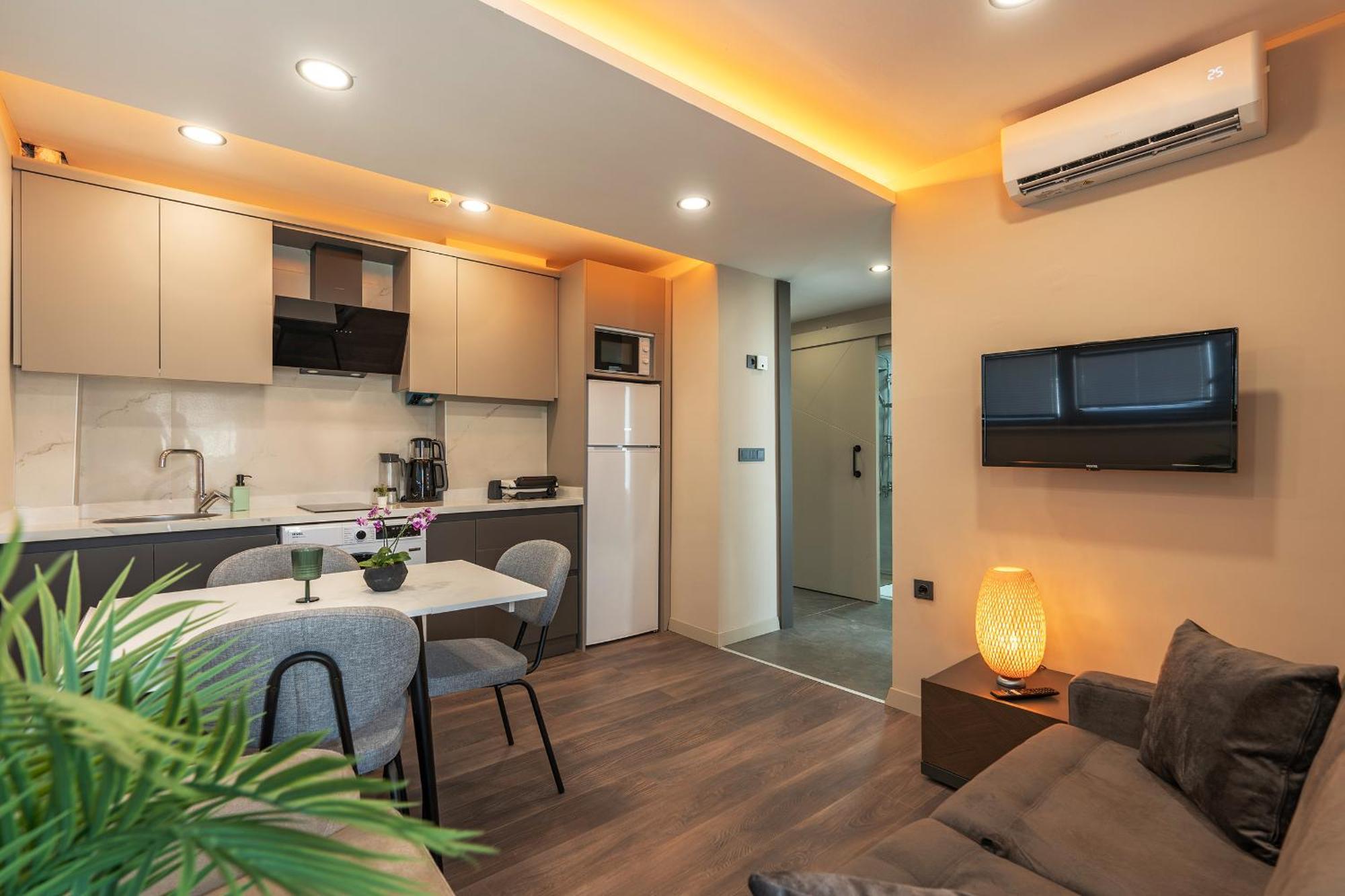 אנטליה Doqu Suites Hotel מראה חיצוני תמונה