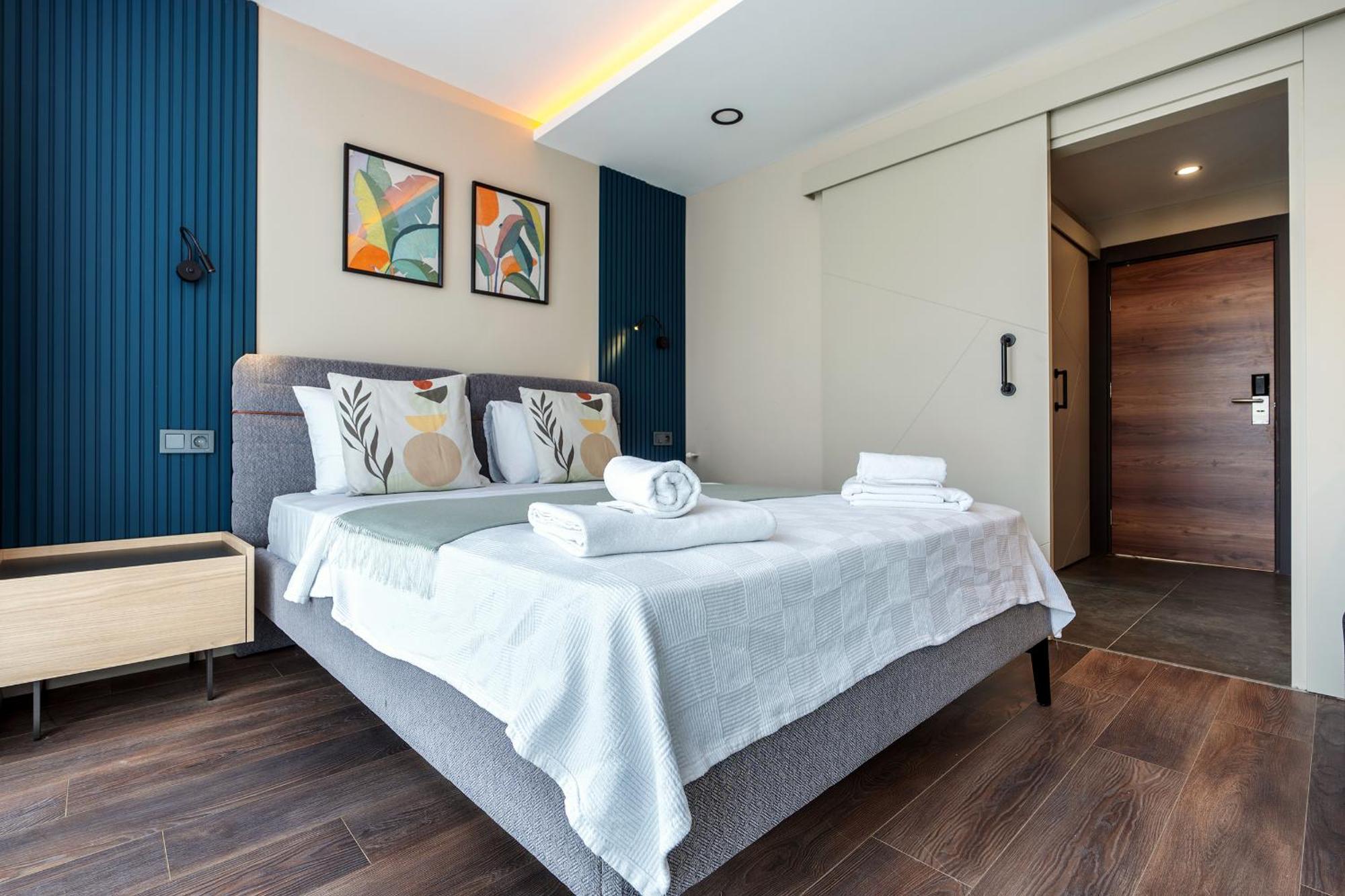 אנטליה Doqu Suites Hotel מראה חיצוני תמונה
