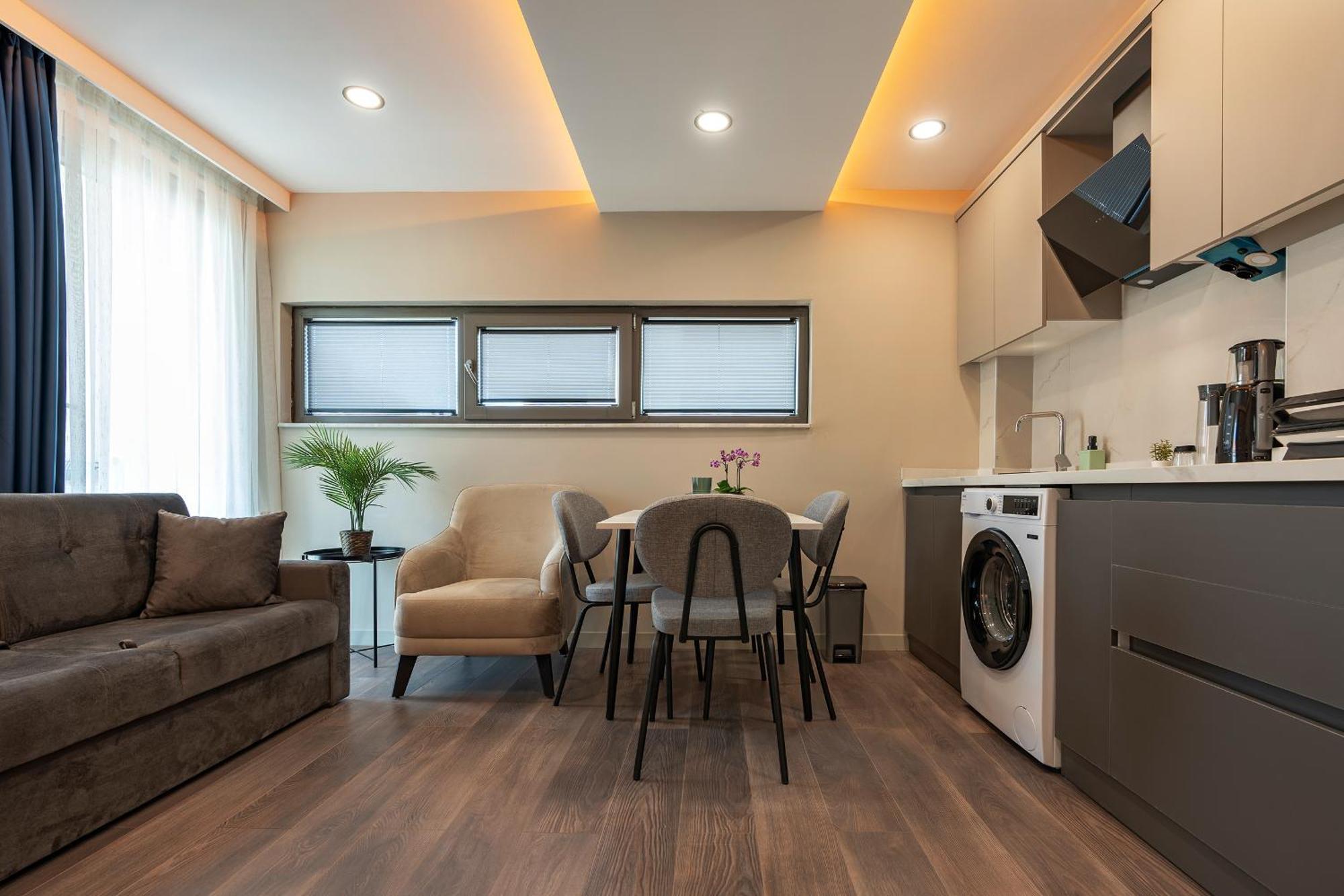 אנטליה Doqu Suites Hotel מראה חיצוני תמונה