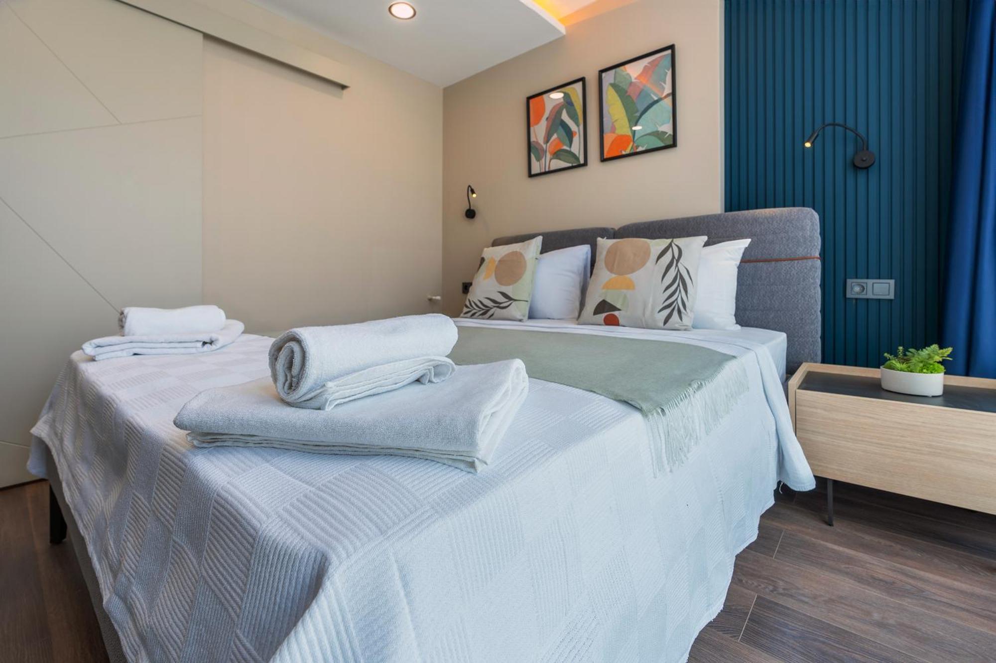 אנטליה Doqu Suites Hotel מראה חיצוני תמונה