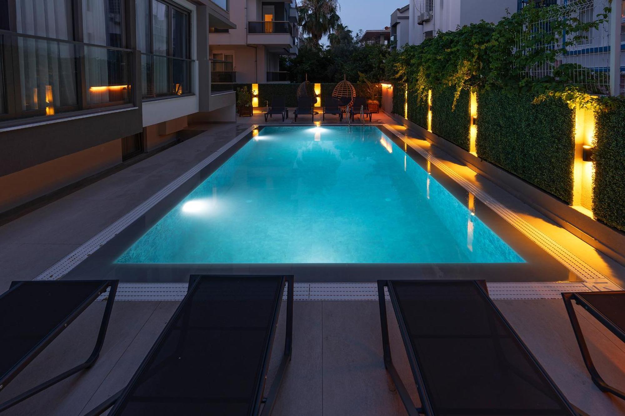 אנטליה Doqu Suites Hotel מראה חיצוני תמונה