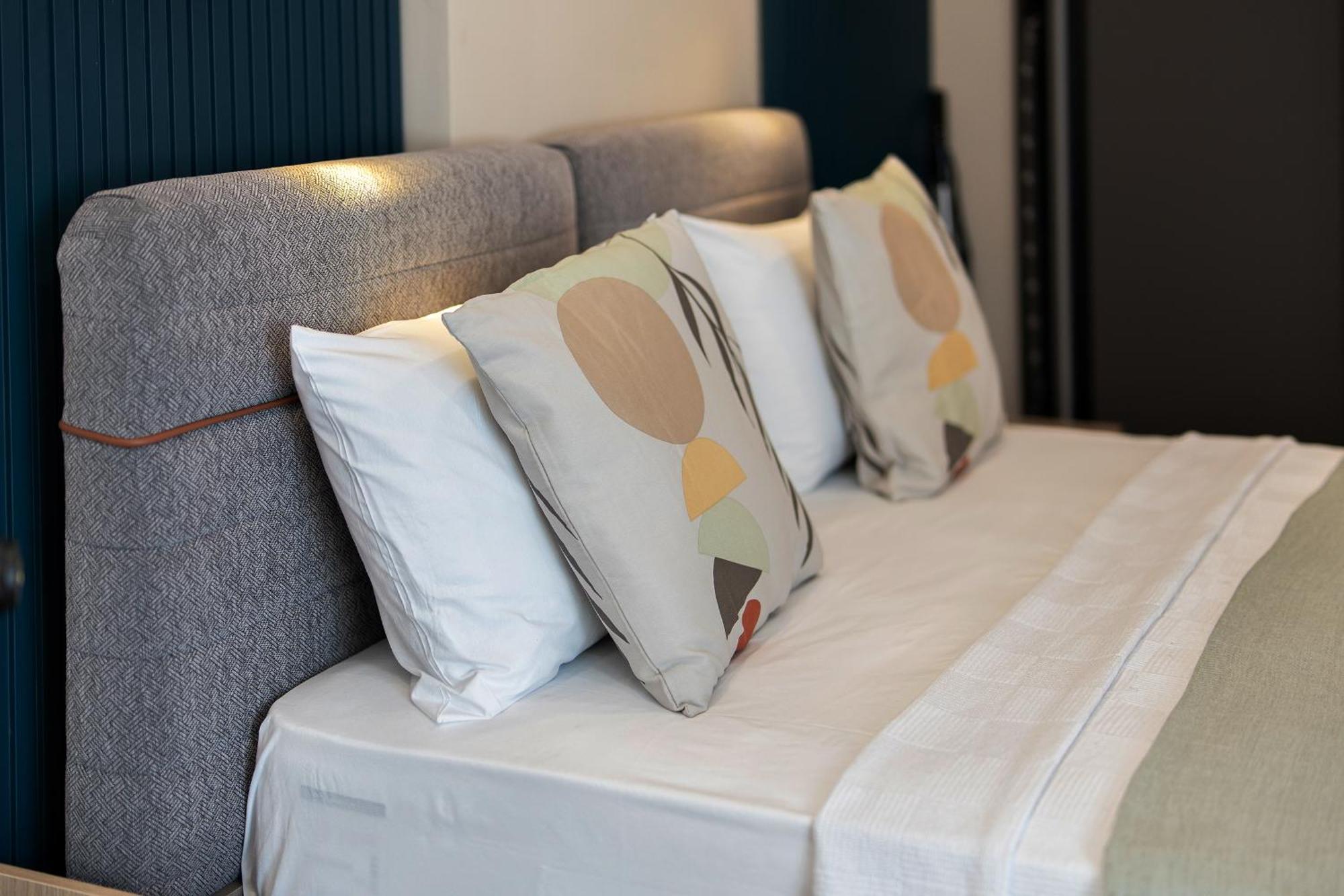 אנטליה Doqu Suites Hotel מראה חיצוני תמונה