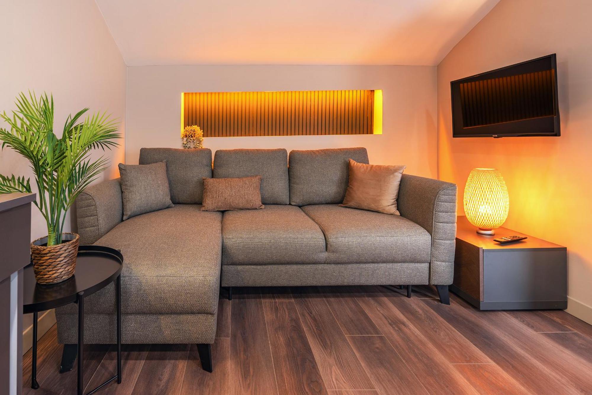 אנטליה Doqu Suites Hotel מראה חיצוני תמונה