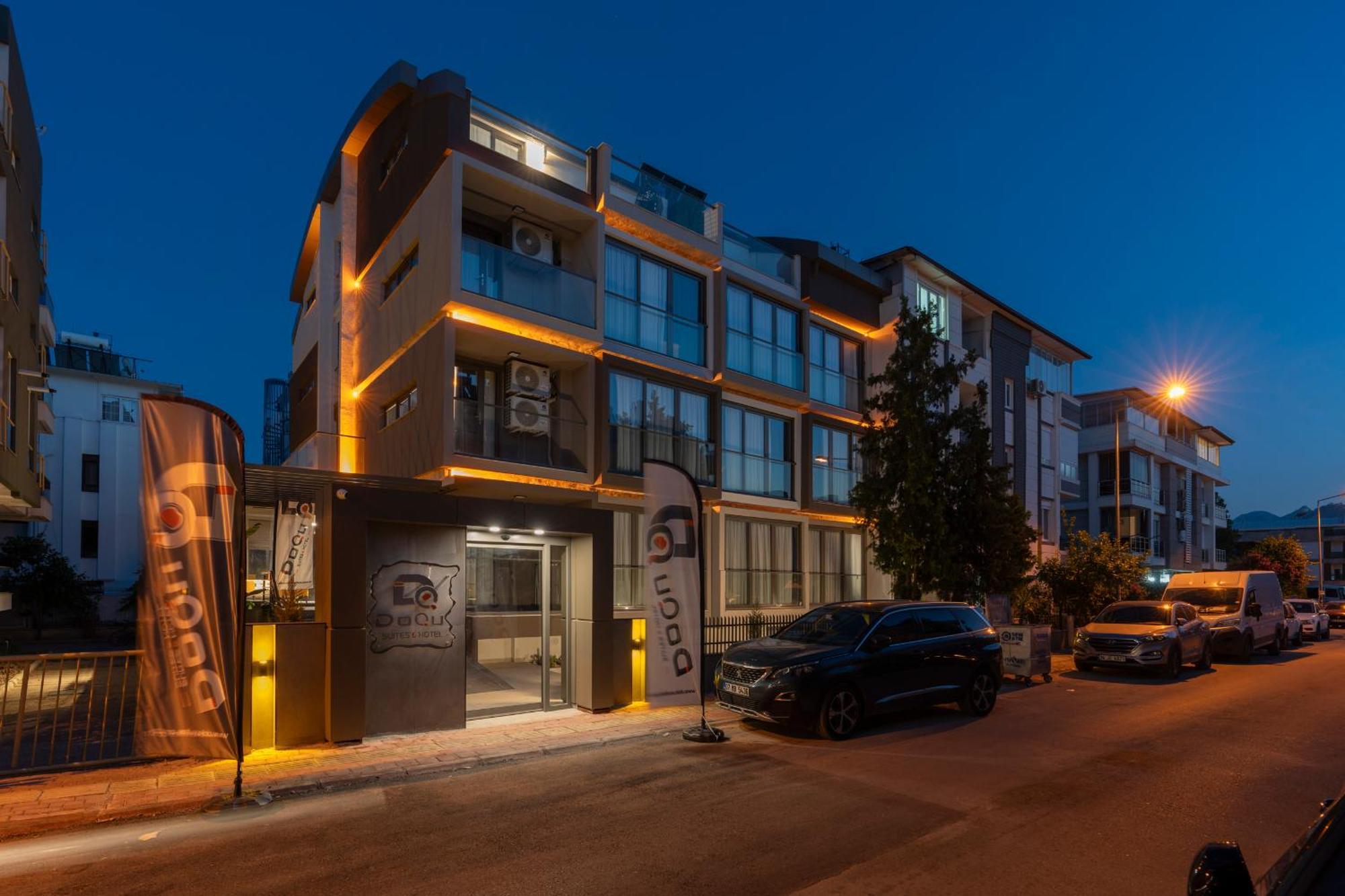 אנטליה Doqu Suites Hotel מראה חיצוני תמונה